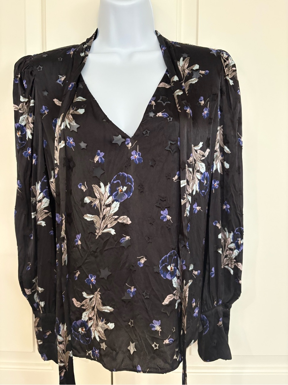 Rebecca Taylor 100% silk floral blouse - Picture 2 of 4